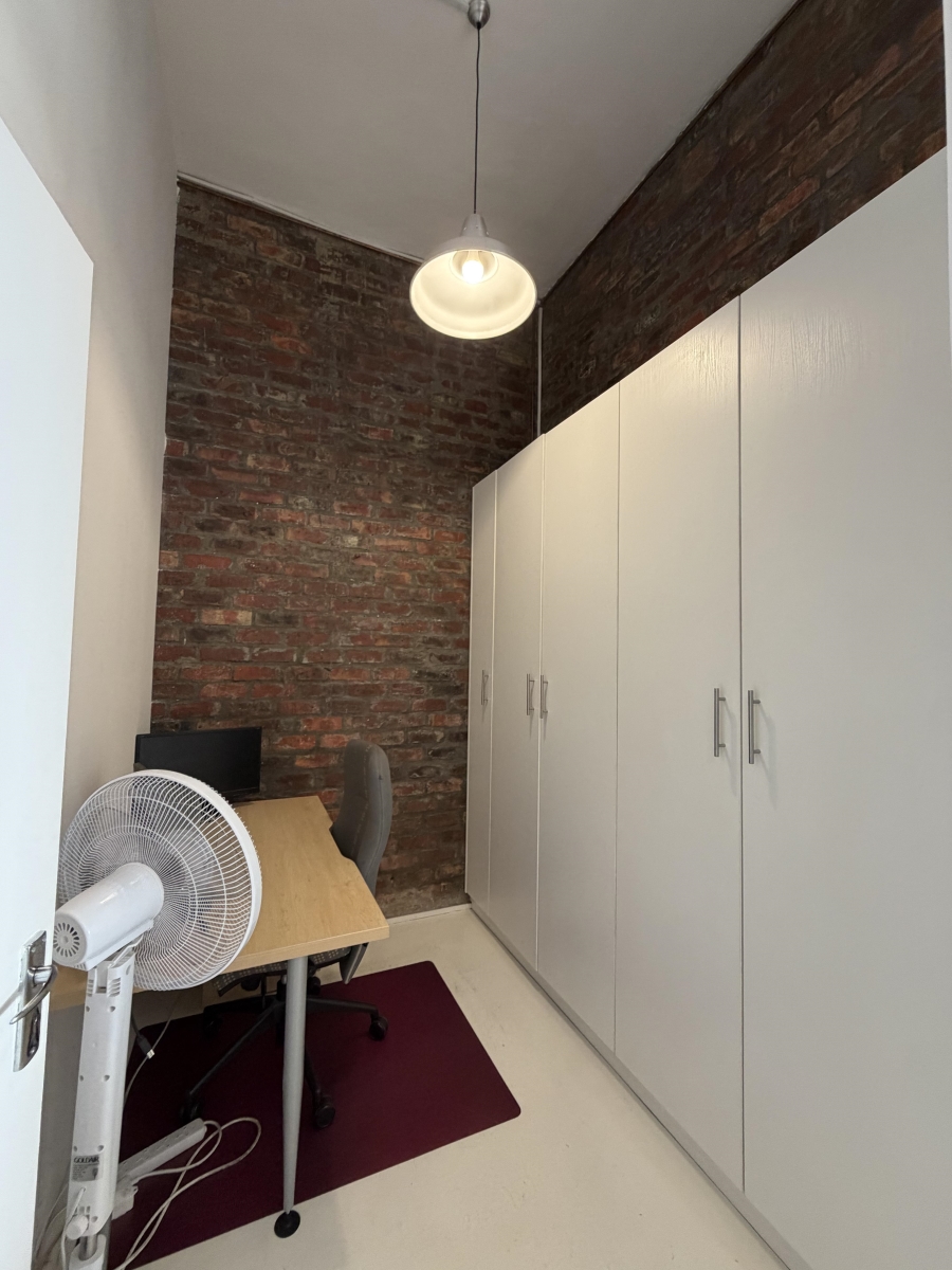 To Let Commercial Property for Rent in Woodstock Western Cape